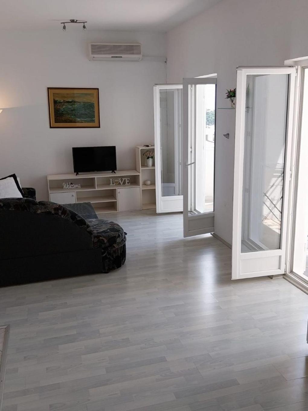 Apartments Josip Baska Voda Ngoại thất bức ảnh
