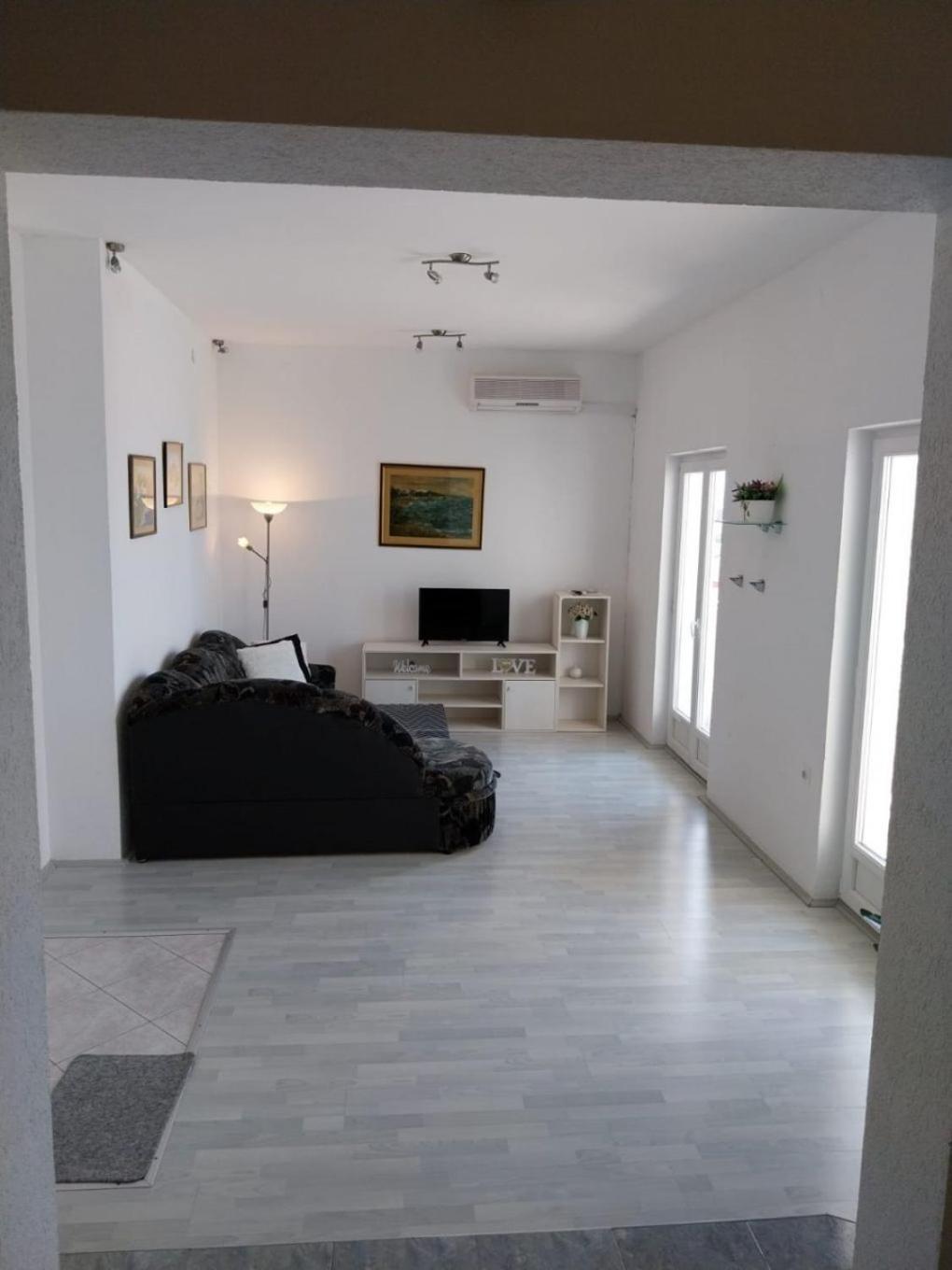 Apartments Josip Baska Voda Ngoại thất bức ảnh