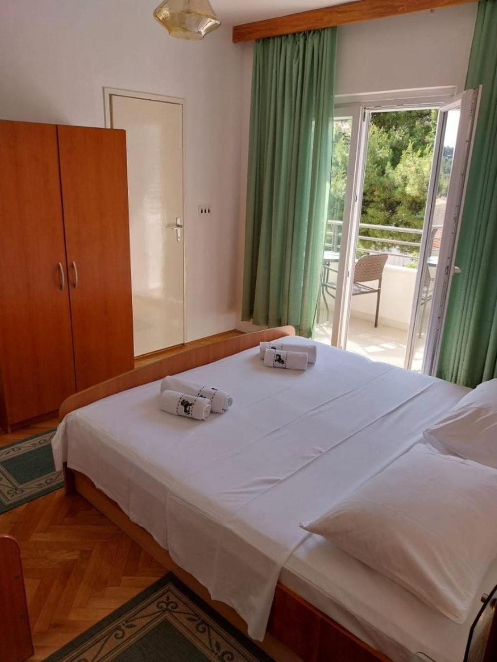 Apartments Josip Baska Voda Ngoại thất bức ảnh