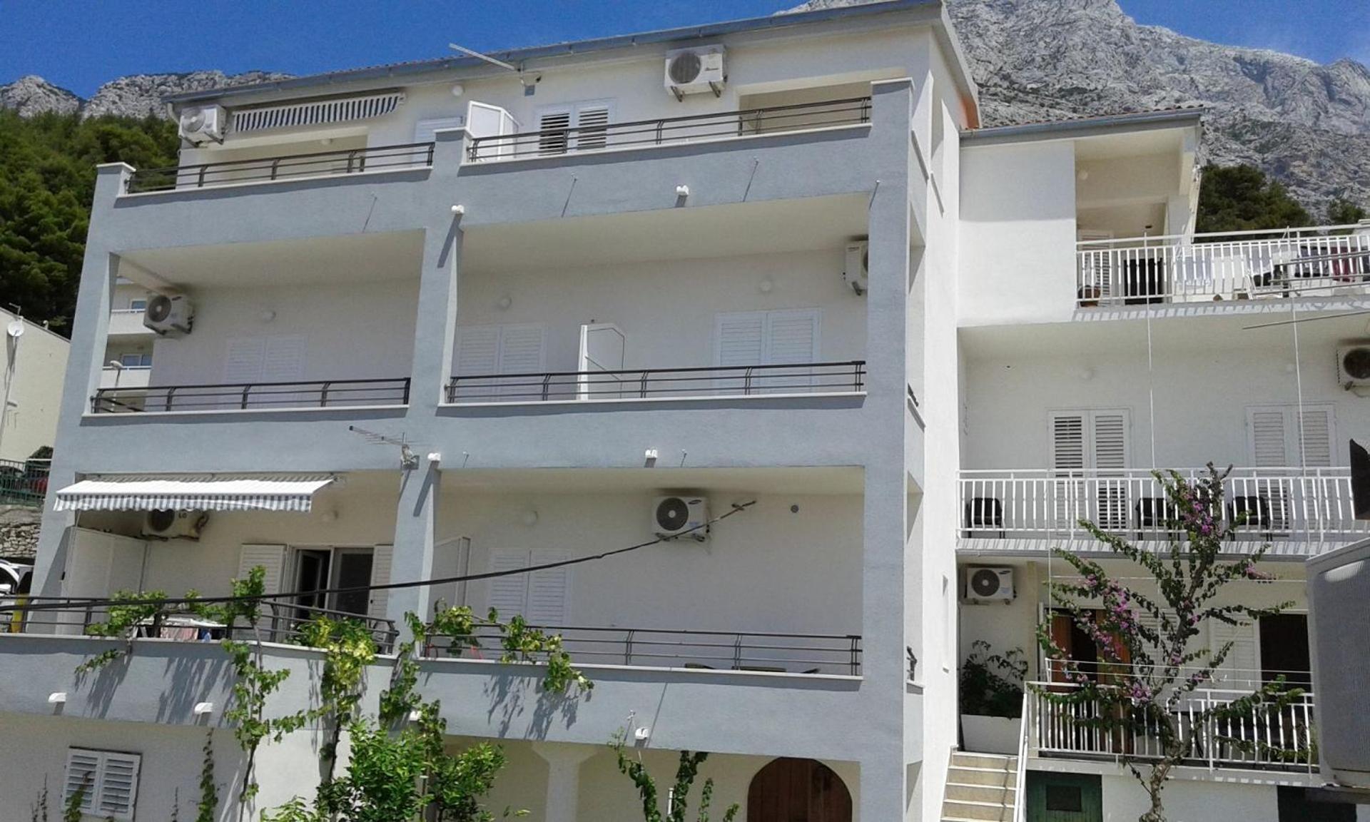 Apartments Josip Baska Voda Ngoại thất bức ảnh